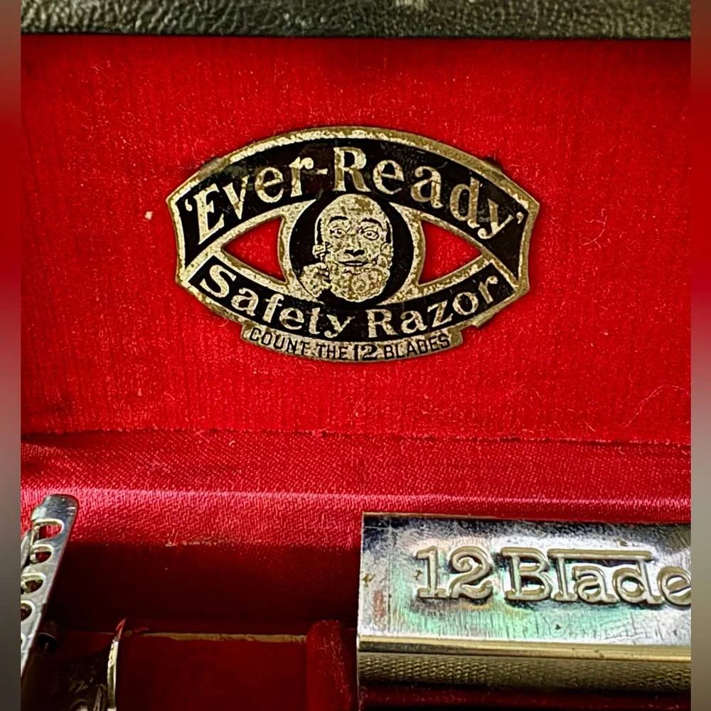 Vintage Ever Ready Safety Razor in original box